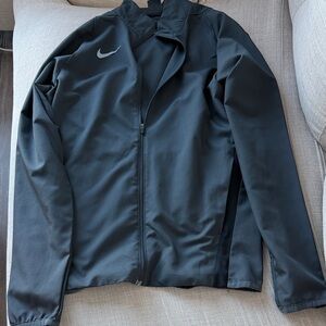 Nike Men's Black Windbreaker Jacket